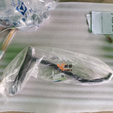 228303068 XS123S.5.2-2 Engine water inlet hose for XCMG spare parts 0.95kg