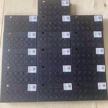 SDLG 4190000943 Front Windshield: Clear Vision and Robust Protection-1