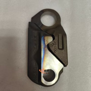 Komatsu Link 11Y-32-08120 3.8kg for machine with good price