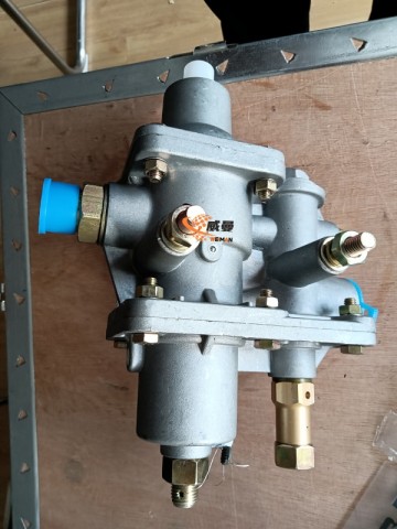 SDLG Oil water separator 4120000084 ST-50G for LG wheel loader with good price